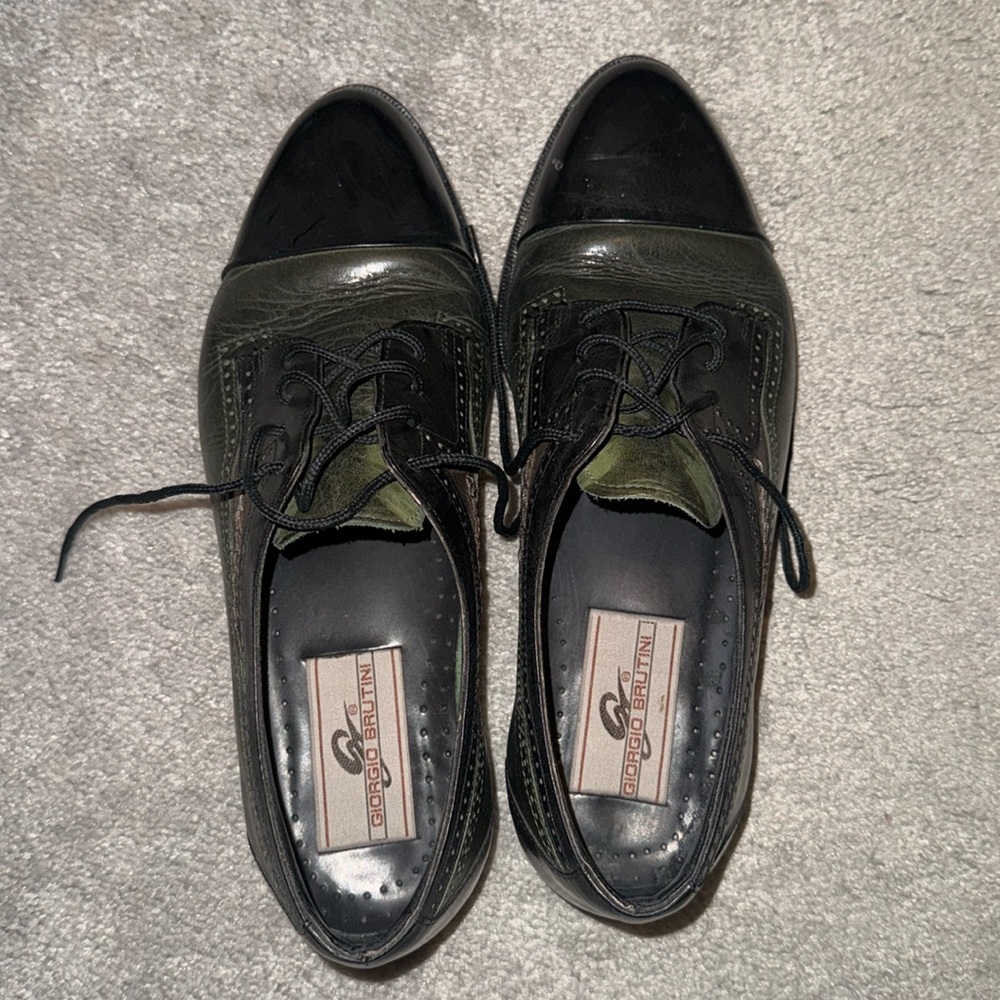 Mens Giorgio Brutini vintage dress shoes / oxfords green